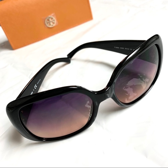 TORY BURCH Oversize Frame Sunglasses - Picture 4 of 8
